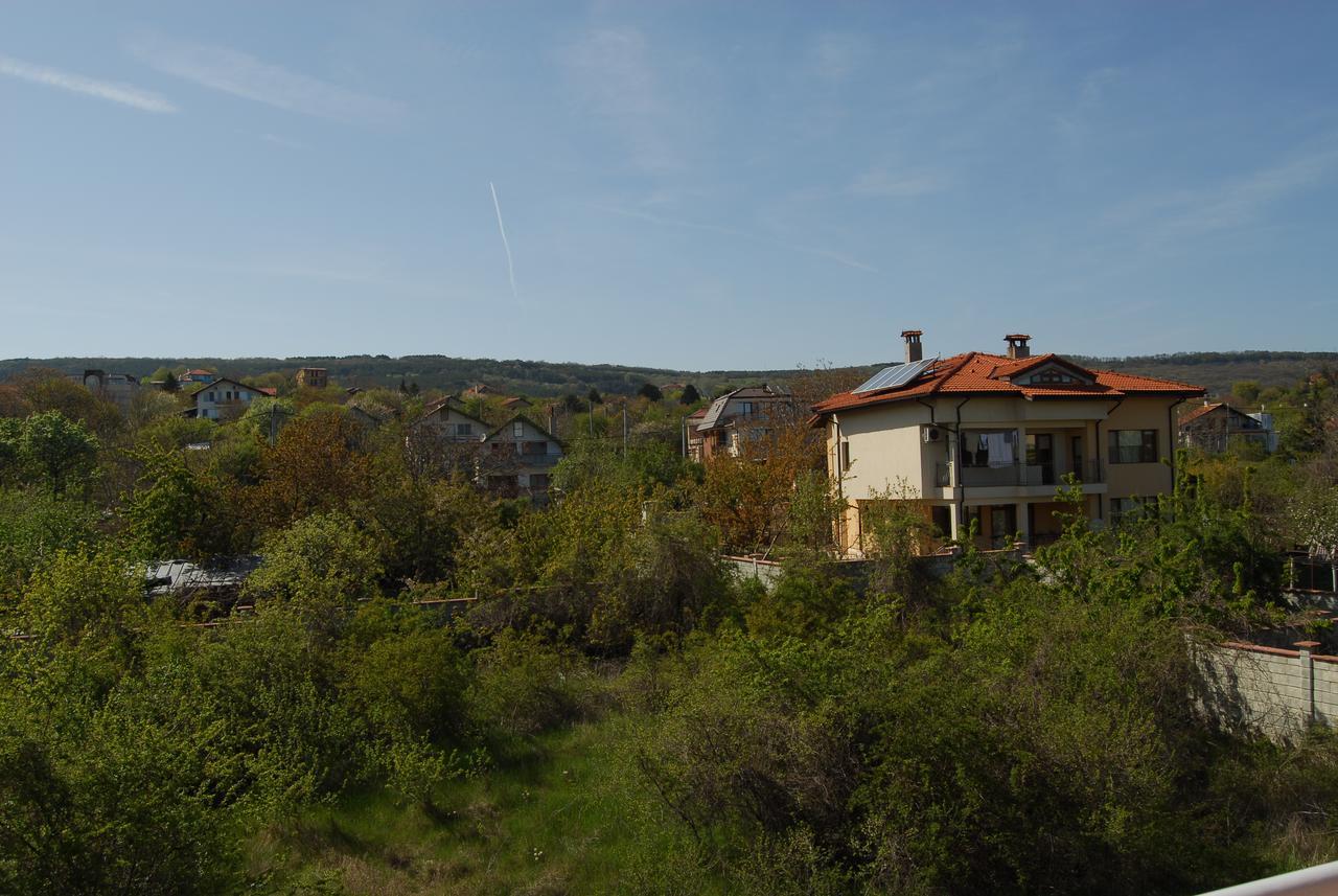 Alice Hotel Варна Экстерьер фото